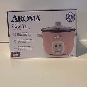 Brand New Aroma Rice Cooker Pink